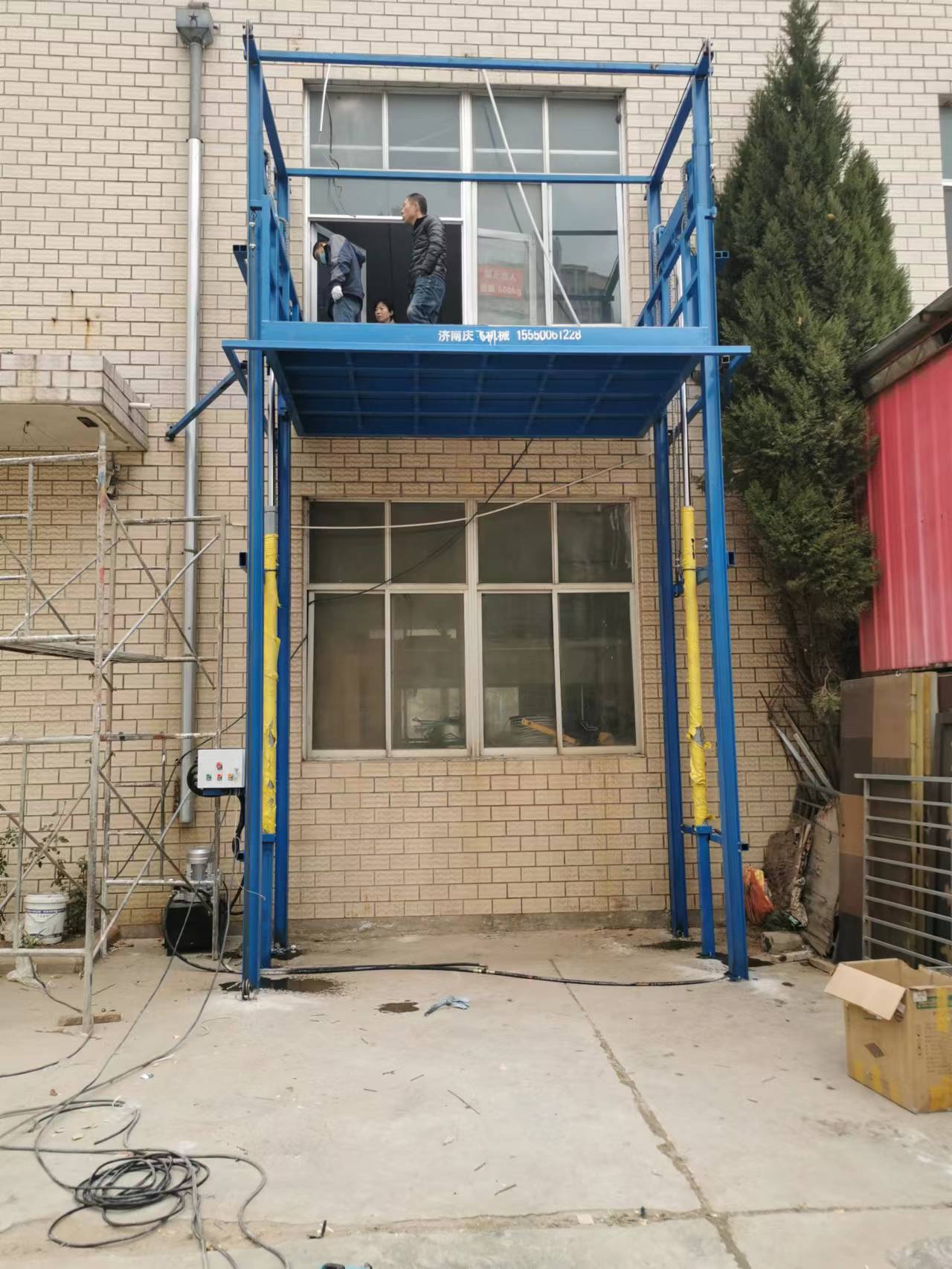 导轨式升降机电机电压失稳的影响有哪些？